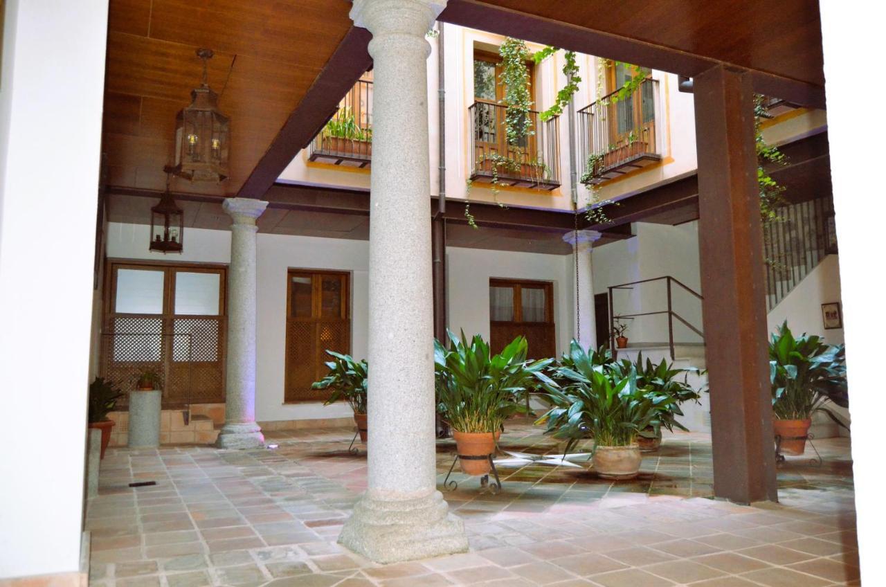 El Palacio De Nuncio โตเลโด ภายนอก รูปภาพ